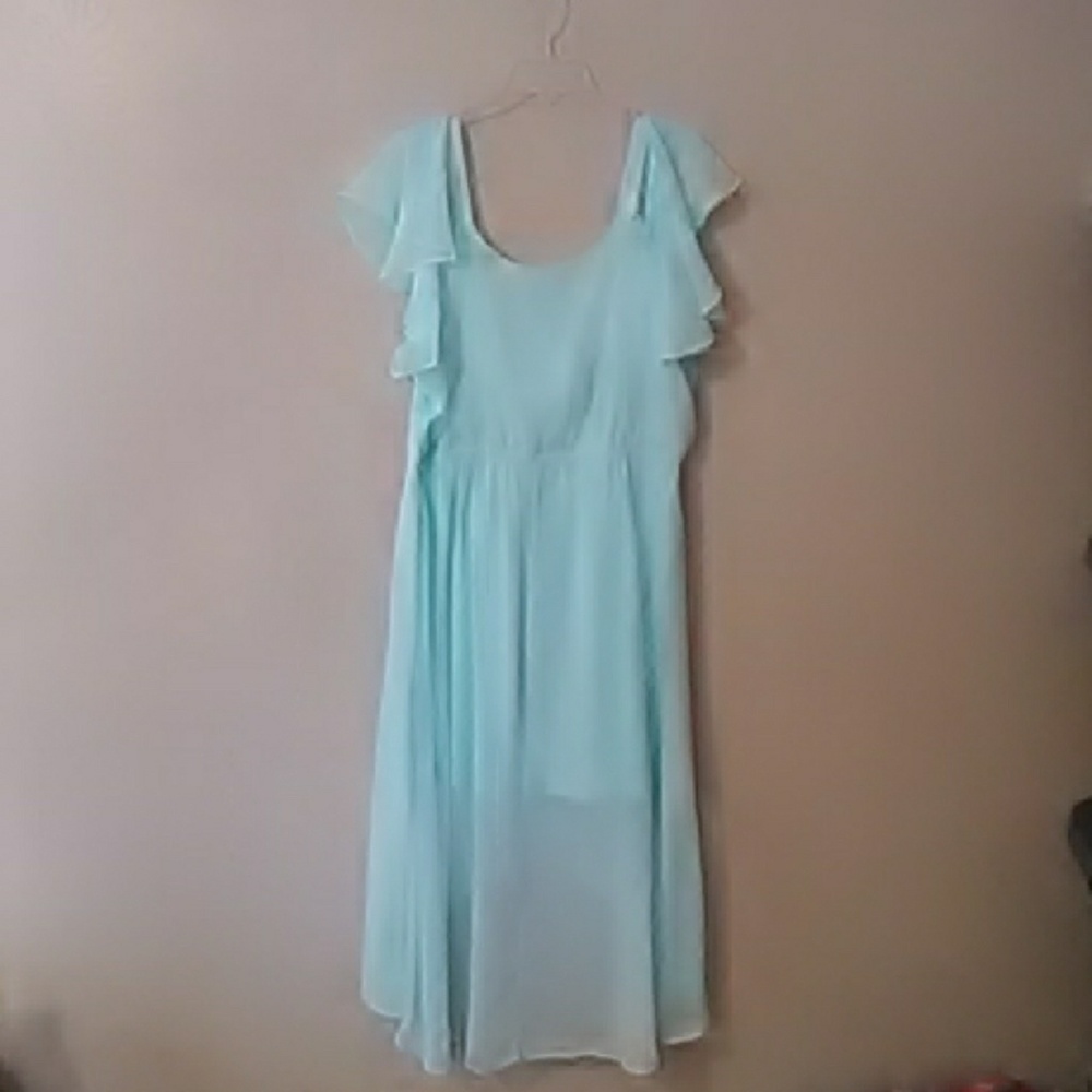Dress - Picture 2 of 4